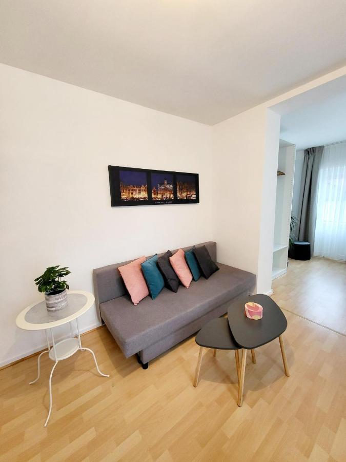 Alicia, Idealement Situe Guest house Brussels